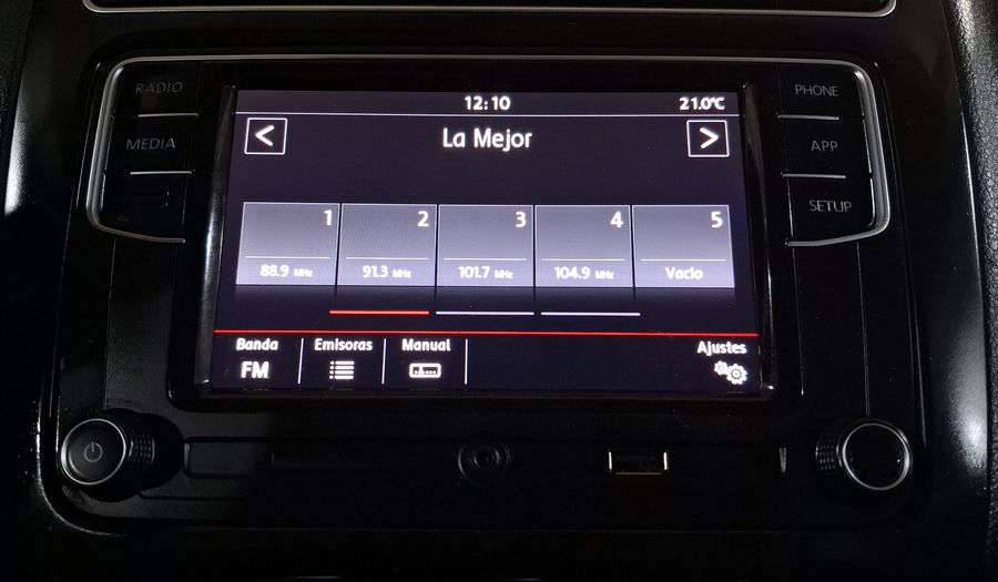 Volkswagen Polo 1.6 COMFORTLINE PLUS AUTO Hatchback 2021