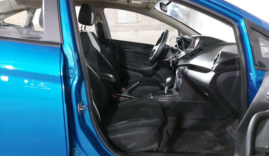 Ford Fiesta 1.6 SE AT Sedan 2017