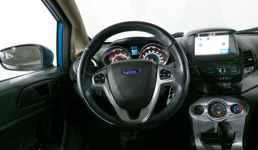 Ford Fiesta 1.6 SE AT Sedan 2017