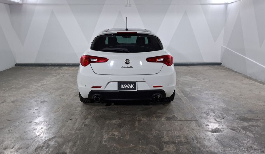 Alfa Romeo Giulietta 1.8 QUADRIFOGLIO VERDE Hatchback 2015