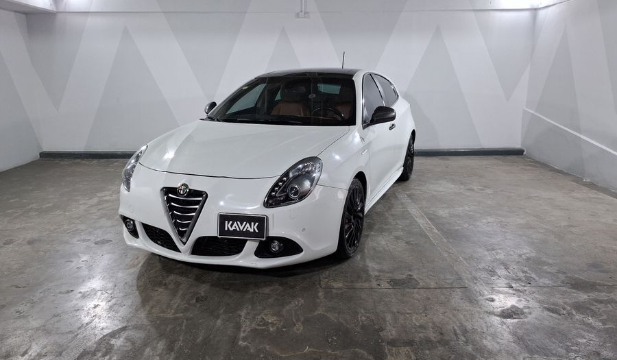 Alfa Romeo Giulietta 1.8 QUADRIFOGLIO VERDE Hatchback 2015