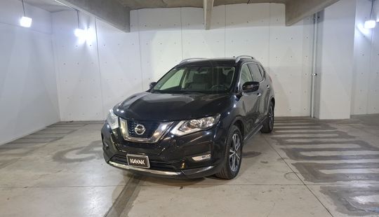 Nissan • X-Trail