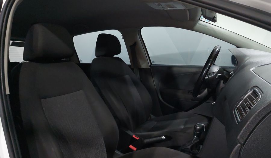 Volkswagen Polo 1.8 TSI DSG GTI Hatchback 2017