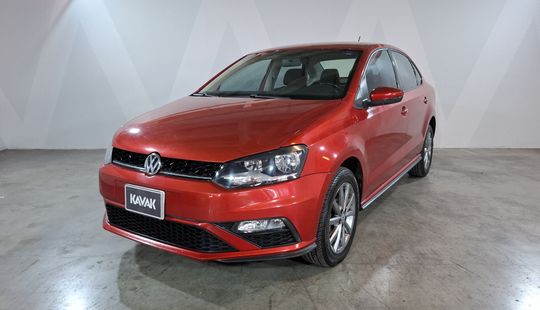 2020 • 55,704 km • Automático