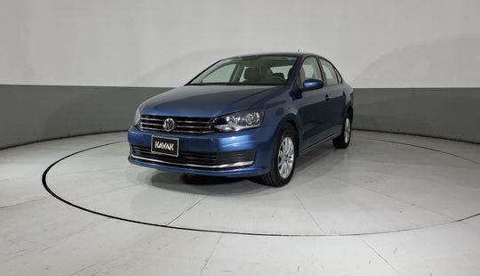 Volkswagen • Vento