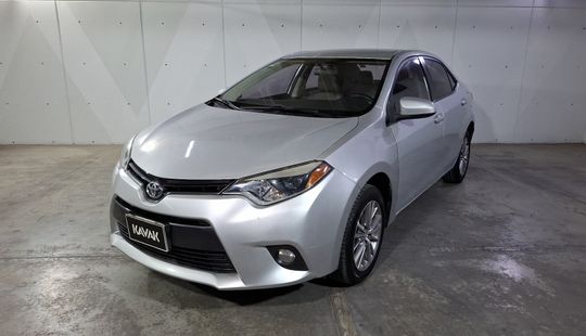 Toyota • Corolla