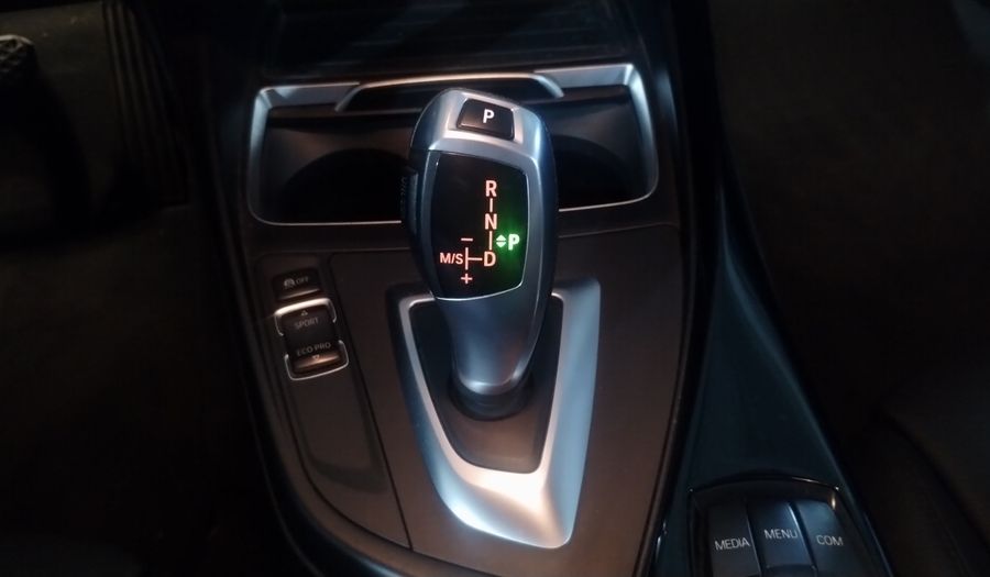 Bmw Serie 1 1.5 118IA SPORT LINE AUTO Hatchback 2018