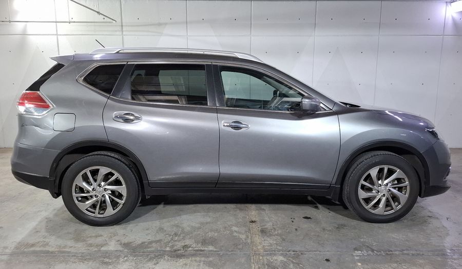 Nissan X-trail 2.5 EXCLUSIVE 2 ROW AUTO Suv 2017
