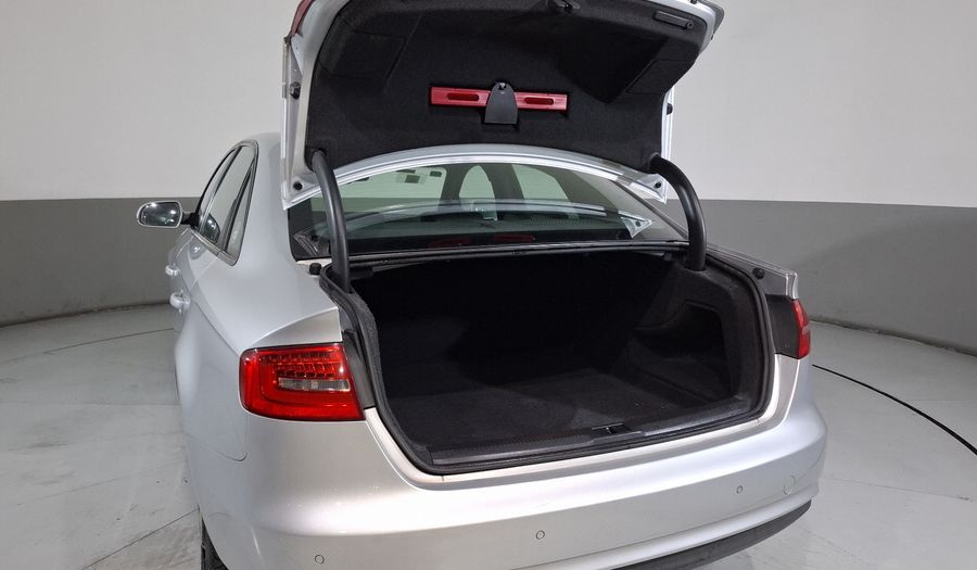Audi A4 1.8 TFSI SPORT MULTITRONIC Sedan 2013