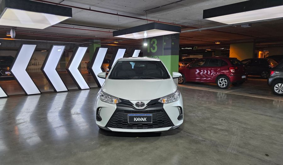 Toyota Yaris 1.5 XS CVT Hatchback 2024