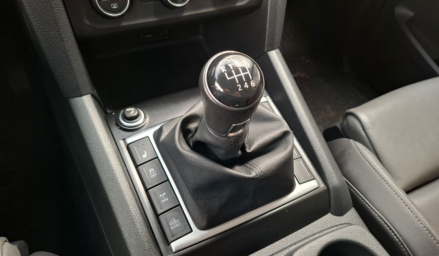 Volkswagen Amarok 2.0 TDI 180CV HIGHLINE 4X2 MY23 Pickup 2023