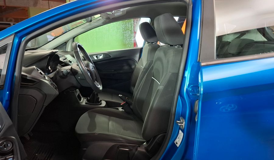 Ford Fiesta Kinetic Design 1.6 SE Hatchback 2016