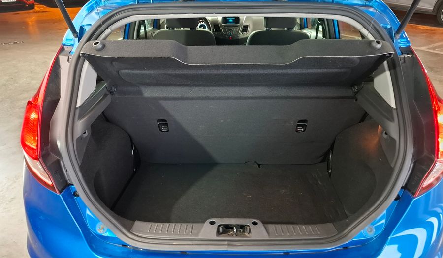 Ford Fiesta Kinetic Design 1.6 SE Hatchback 2016