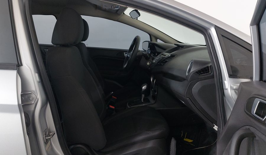 Ford Fiesta SE SEDAN Sedan 2015
