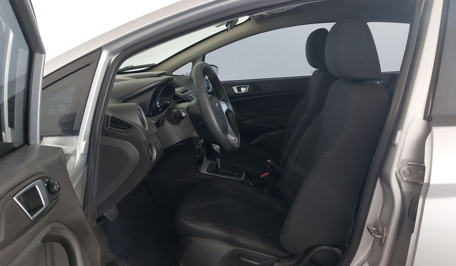 Ford Fiesta SE SEDAN Sedan 2015
