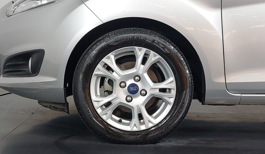 Ford Fiesta SE SEDAN Sedan 2015
