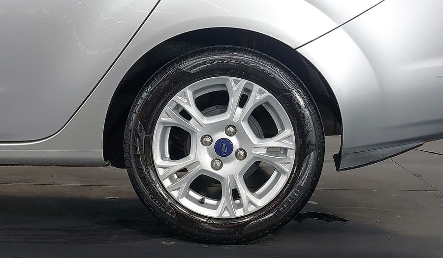Ford Fiesta SE SEDAN Sedan 2015