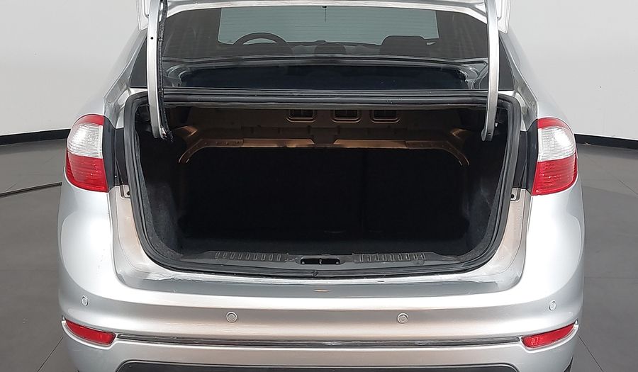 Ford Fiesta SE SEDAN Sedan 2015