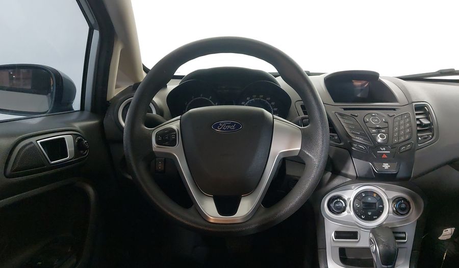 Ford Fiesta SE SEDAN Sedan 2015