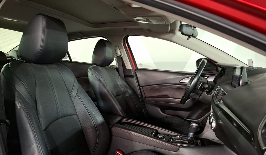 Mazda 3 2.5 SEDAN S GRAND TOURING TA Sedan 2018