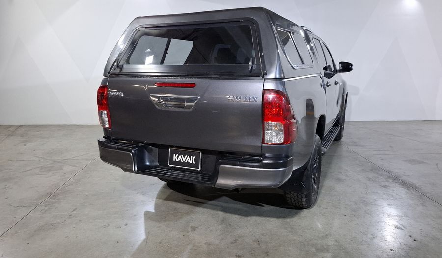 Toyota Hilux 2.7 SR DOBLE CABINA Pickup 2022
