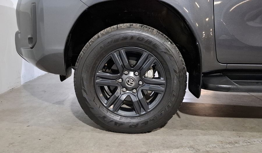 Toyota Hilux 2.7 SR DOBLE CABINA Pickup 2022
