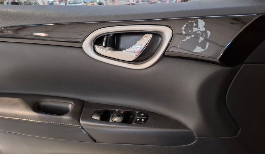 Nissan Sentra 1.8 EXCLUSIVE AUTO Sedan 2019