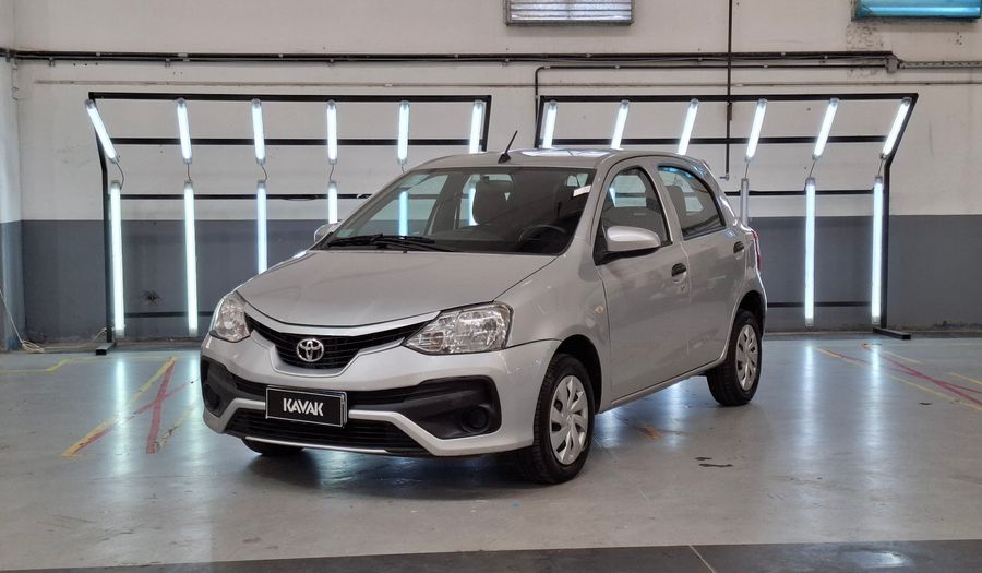 Toyota Etios 1.5 X Hatchback 2023