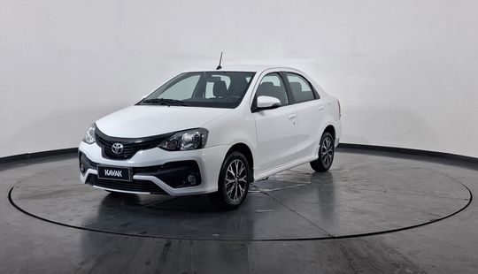2023 • 60.200 km • Automático