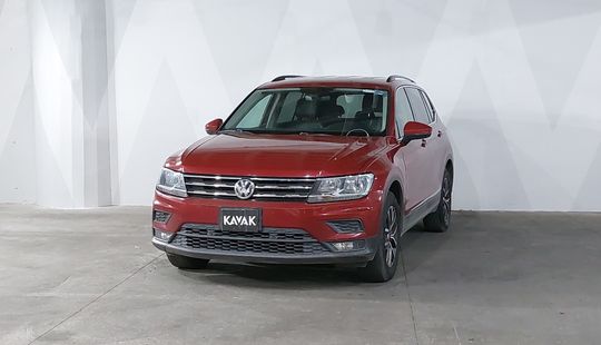Volkswagen • Tiguan