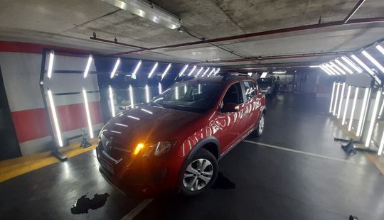 Renault • Sandero Stepway