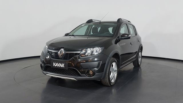 Renault • Sandero