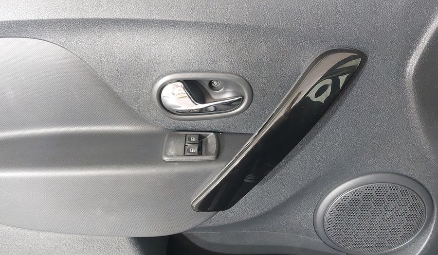 Renault Sandero SCE STEPWAY DYNAMIQUE EASYR Hatchback 2019