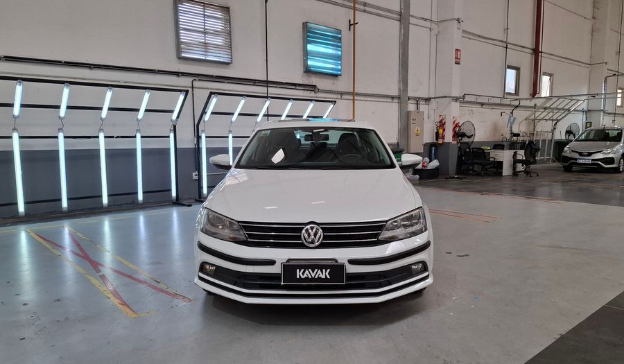 Volkswagen Vento 2.5 LUXURY TIPTRONIC Sedan 2015