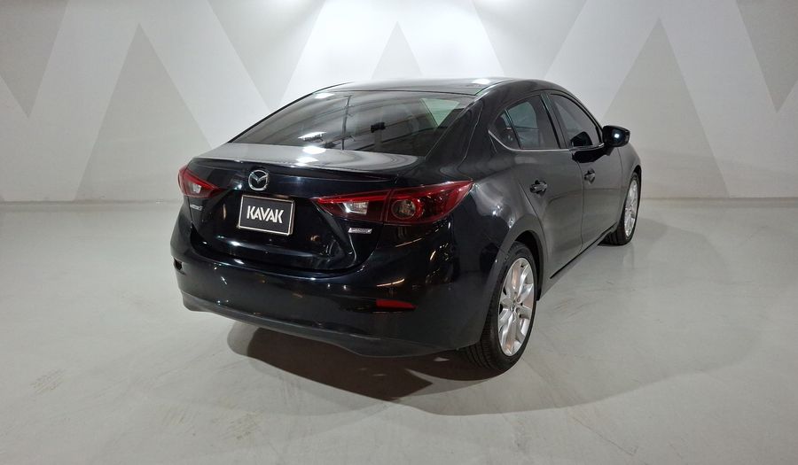 Mazda 3 2.5 SEDÁN S GT TA Sedan 2015