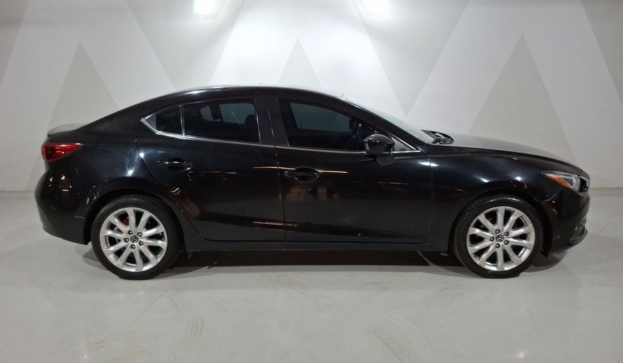 Mazda 3 2.5 SEDÁN S GT TA Sedan 2015