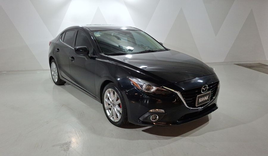 Mazda 3 2.5 SEDÁN S GT TA Sedan 2015
