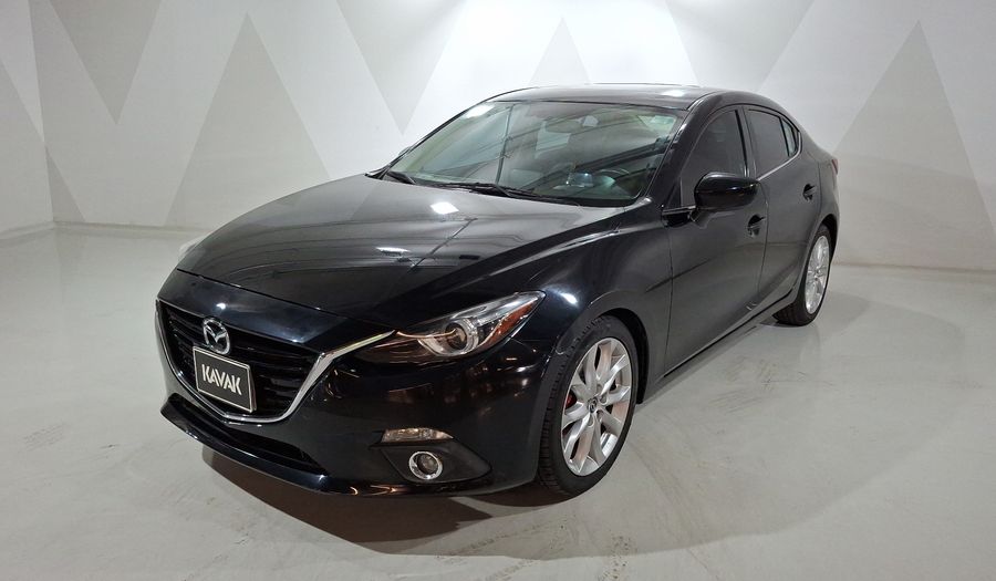 Mazda 3 2.5 SEDÁN S GT TA Sedan 2015
