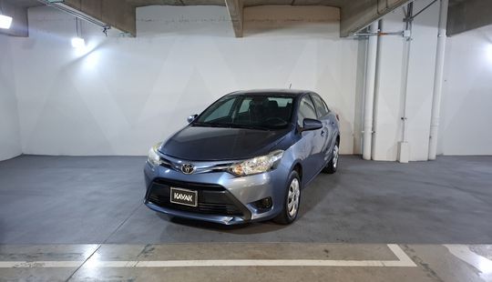 Toyota • Yaris