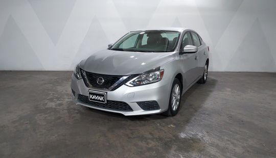 Nissan • Sentra