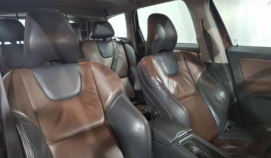 Volvo Xc60 2.0 KINETIC AT Suv 2014