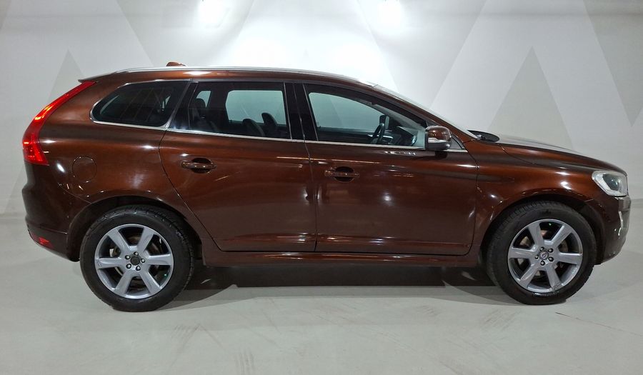 Volvo Xc60 2.0 KINETIC AT Suv 2014