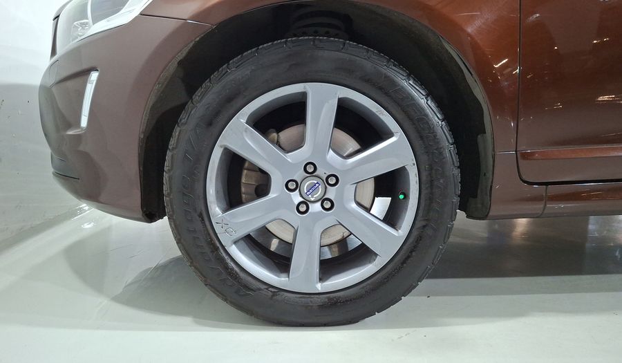 Volvo Xc60 2.0 KINETIC AT Suv 2014