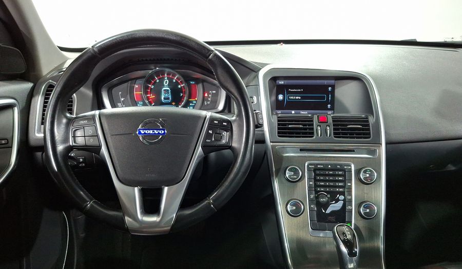 Volvo Xc60 2.0 KINETIC AT Suv 2014