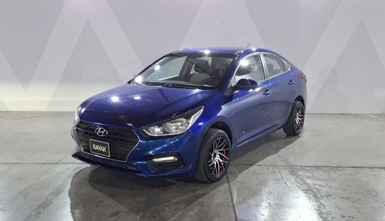 Hyundai • Accent