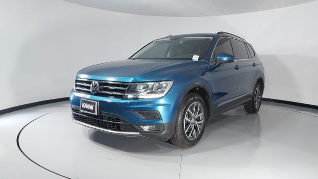 Volkswagen • Tiguan