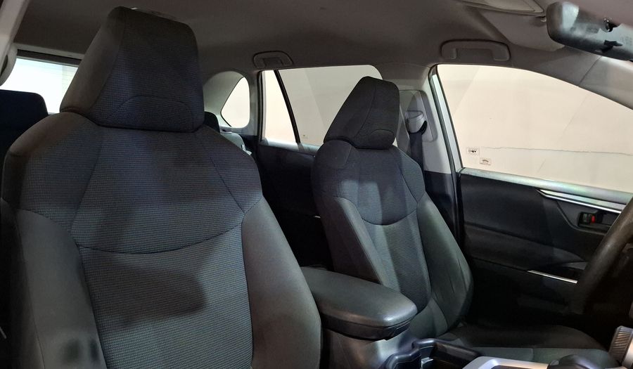 Toyota Rav4 2.5 LE AUTO Suv 2020