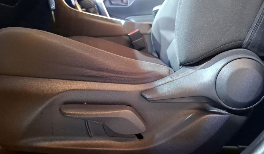 Toyota Rav4 2.5 LE AUTO Suv 2020
