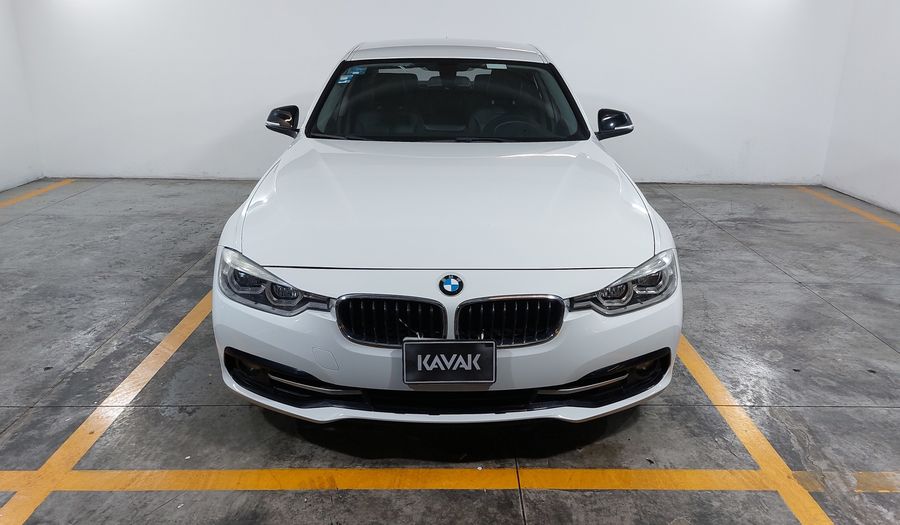 Bmw Serie 3 1.5 318IA SPORT LINE AUTO Sedan 2018