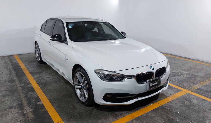 Bmw Serie 3 1.5 318IA SPORT LINE AUTO Sedan 2018